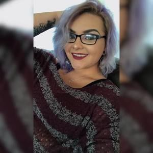 Meet your Posher, Dannielle